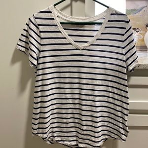 Old Navy v-neck striped t shirt top